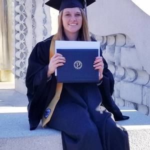 Meet your Posher, Logan